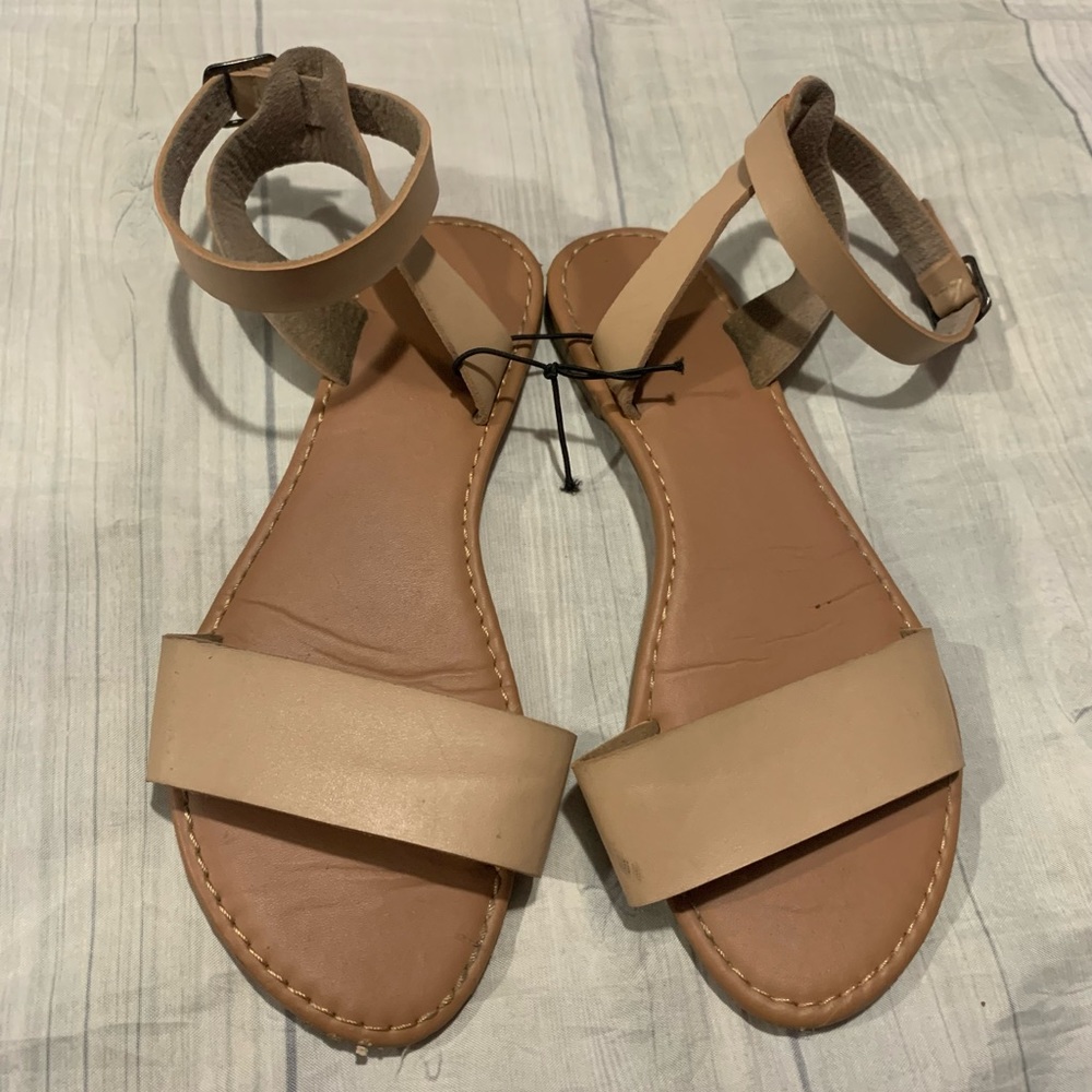 Wells sandals